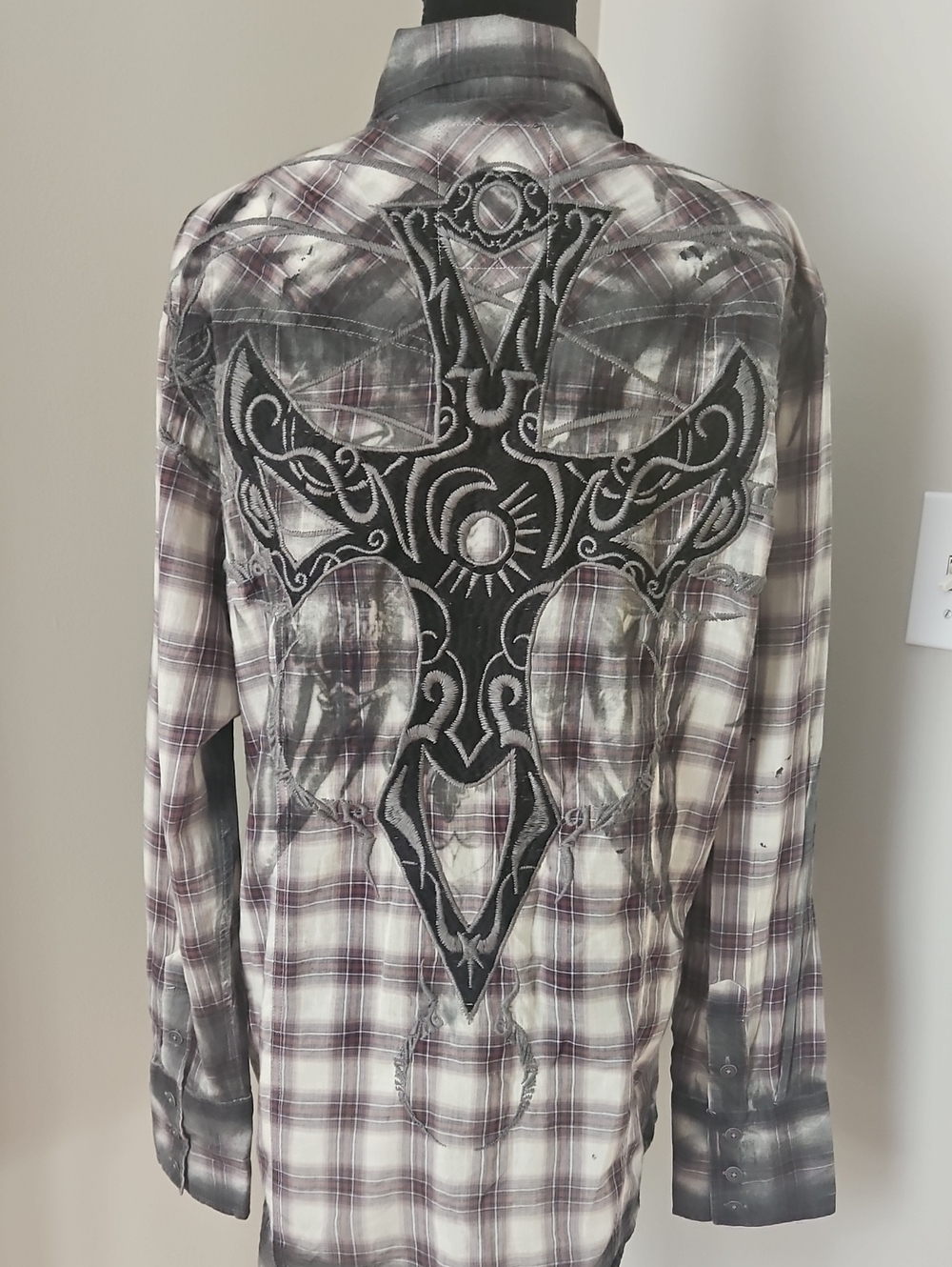 Roar White & Purple Cotton Plaid Button-Down Shirt with Embroidered Cross